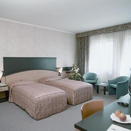 Privat Hotel Riegele Augsburg Kültér fotó