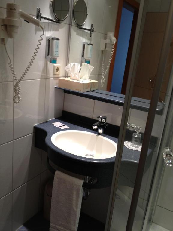 Privat Hotel Riegele Augsburg Szoba fotó