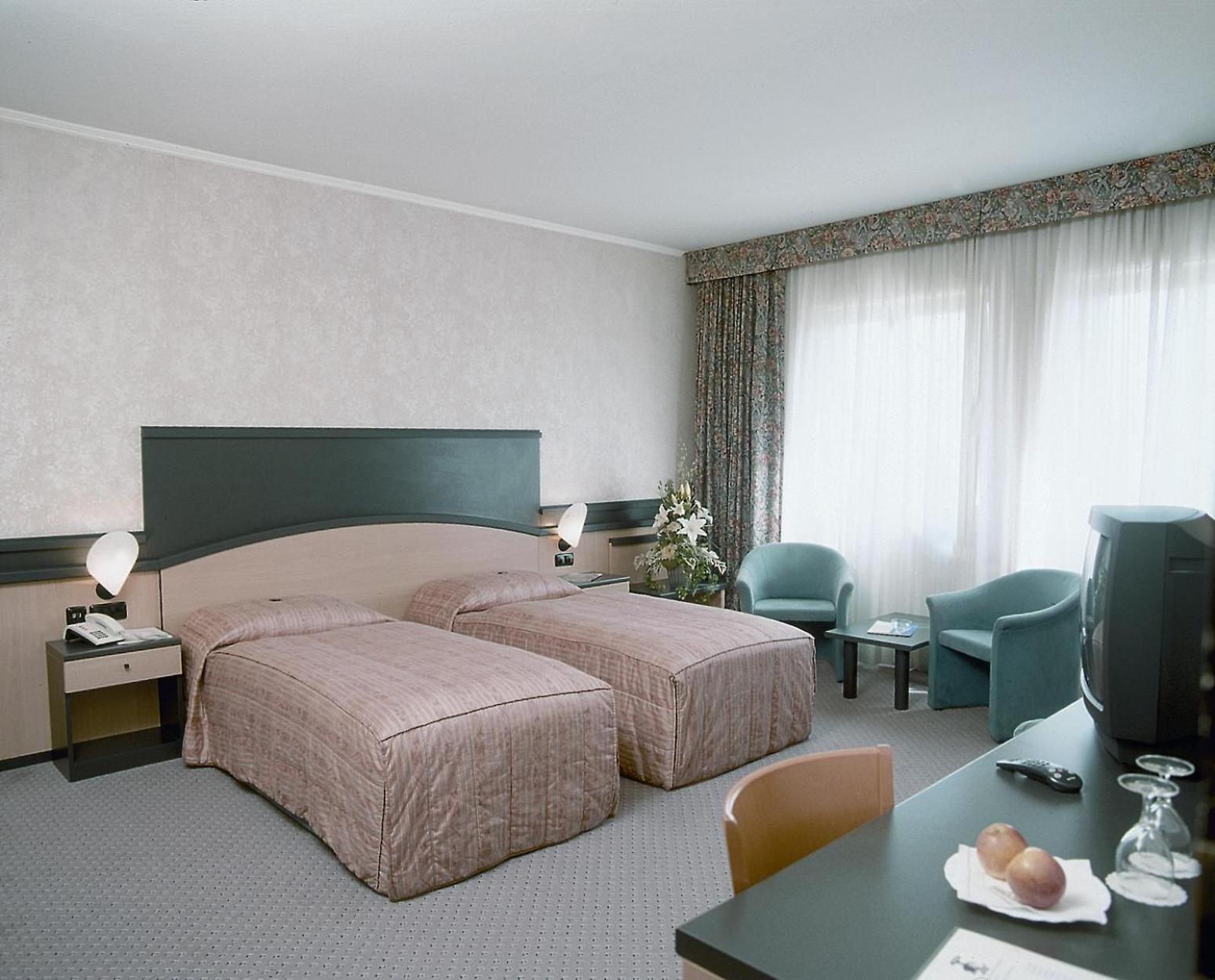 Privat Hotel Riegele Augsburg Kültér fotó